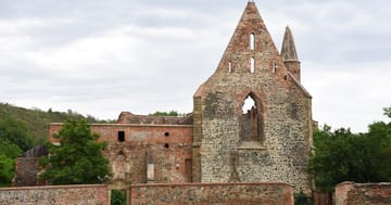 Poznejte Dolní Kounice: Historie, památky a přírodní krásy