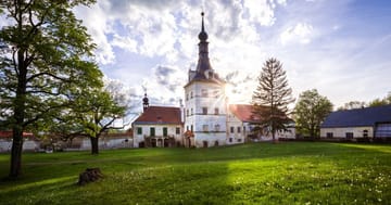 Zahájení sezóny na zámku Uherčice