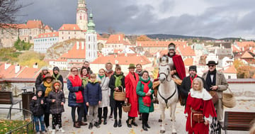 Příjezd sv. Martina na náměstí Svornosti do Českého Krumlova