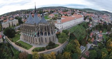 Kutná Hora a rivalita s Prahou ve výstavbě architektonických perel