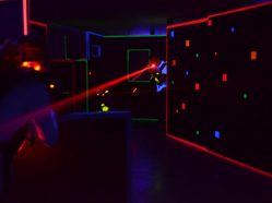 Laser arena Olomouc - laser game pro děti i dospělé