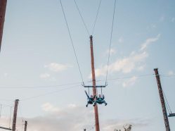 Lanové centrum - neomezené lezení + adrenalinová houpačka