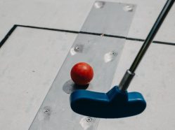 Minigolf S-centrum - pro děti i dospělé