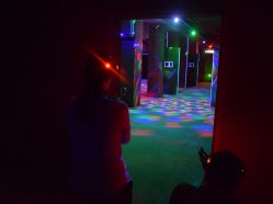 Laser game ve Střekov aréně - největší aréna v Ústí nad Labem s týmem až o 16-ti hráčích