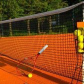 Tenis - venkovní antukové kurty v Dejvicích