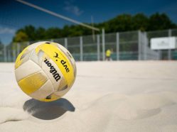 Beach volejbal - venkovní hřiště ve sportovním centru Hector