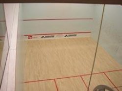 Squash v centru Arbes - 2 kurty od firmy Fiberesin