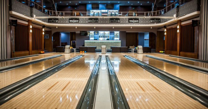 XBowling Praha Strašnice - 6 profesionálních drah s možností dětských mantinelů