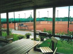 Tenis Písnice - zahrajte si v přátelském prostředí