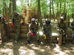 Paintballwood Brno - hra s kompletním zázemím + láhev vody zdarma