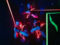 Laser game v centru Horník Havířov - Ovládni temný labyrint