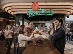 Pilsner Urquell Experience - The Original Tour + škola čepování