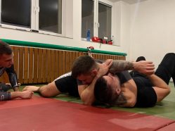 Akademie Moon Brno - trénink MMA pro 2 osoby