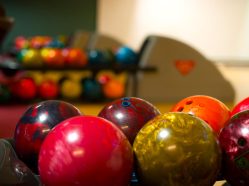 XBowling Tišnov - 6 profesionálních drah s možností dětských mantinelů