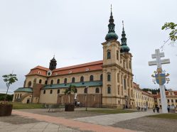 Bazilika Nanebevzetí Panny Marie a sv. Cyrila a Metoděje ve Velehradě